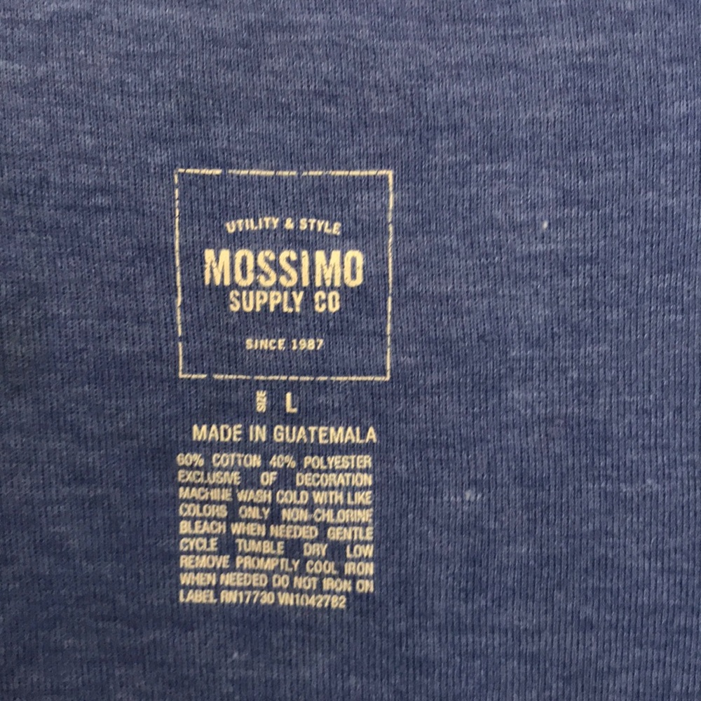 Mossimo tank - Picture 2 of 6